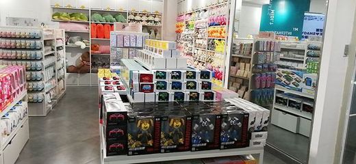 精品店進貨渠道有哪些?從品牌店進貨可以不?